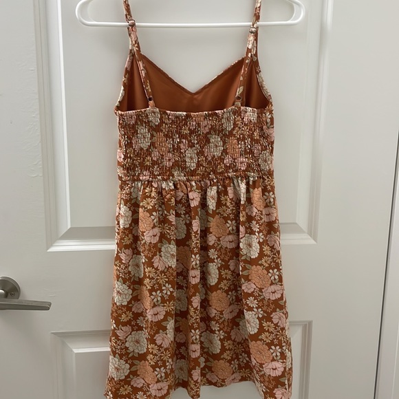 Hollister dress - Picture 3 of 4